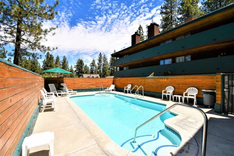 Lodge Big Bear Lake