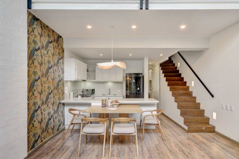 W Deluxe 1BR Duplex w Terrace near El Virrey — photo 2