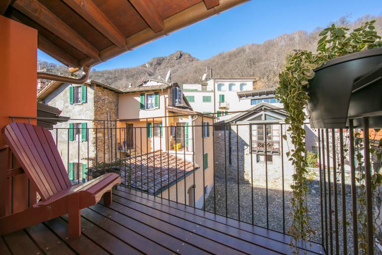 Ca Melin with Balcony & Fireplace