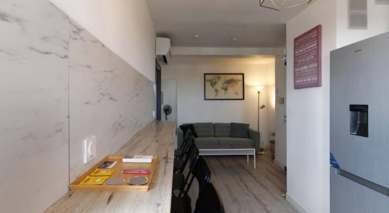 LE BEAULIEU Appartement 4 chambres 8pers Clim Parking Balcon — photo 3
