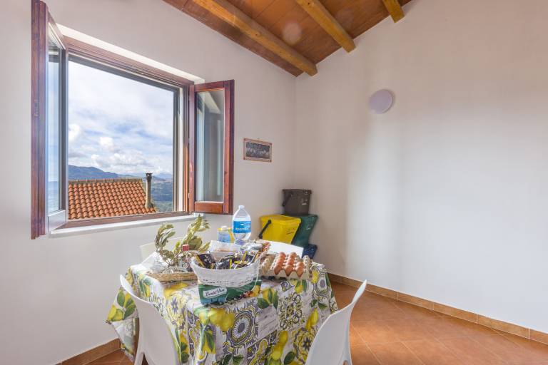 Holiday Home 'Colonna' with Sea View and Wi-Fi — photo 3