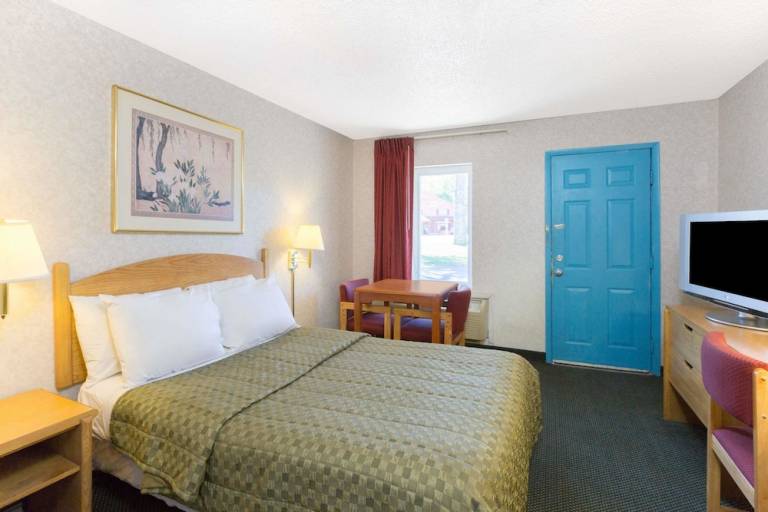 Lodge Tannersville