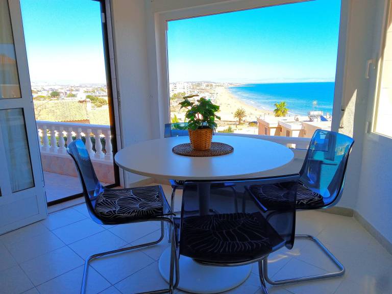 Ferienhaus in Torrevieja für max. 5 Personen Ferienhaus in Torrevieja für max. 5 Personen