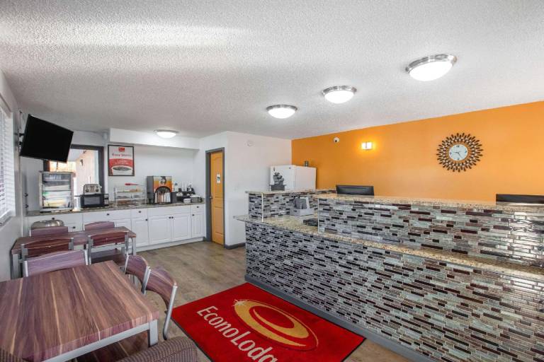 Econo Lodge Lithonia - Atlanta East in Lithonia, GA