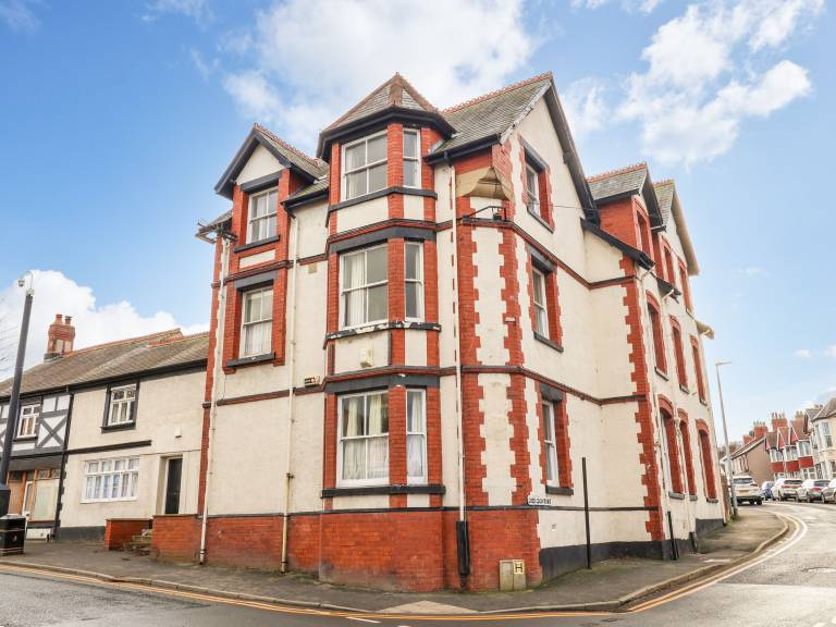 Cottage Colwyn Bay