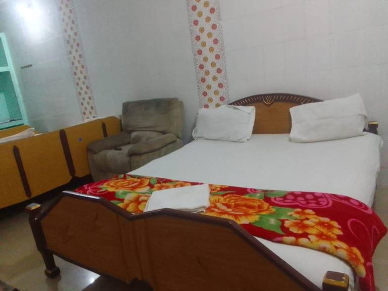 WeKare Jagannath Temple Front Hotel Beach — photo 3