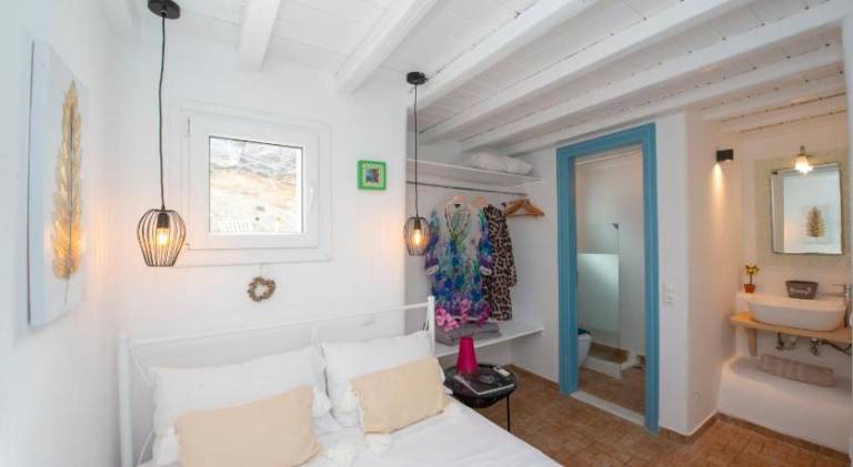 House with pool, terrace & hot tub | Beach nearby | Pets are welcome — photo 2