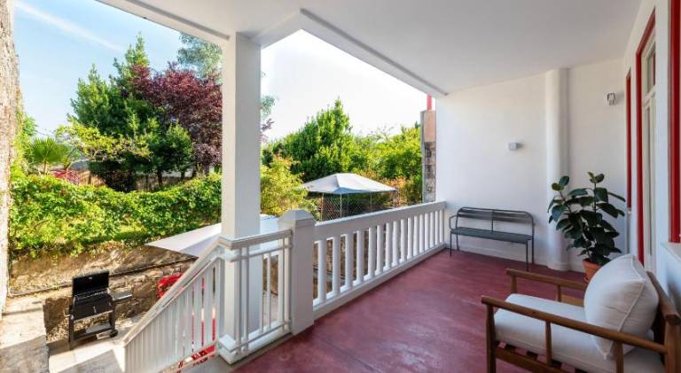 Fully equipped ample house with barbecue, yard & terrace | Perfect for remote work | Dogs allowed — photo 4