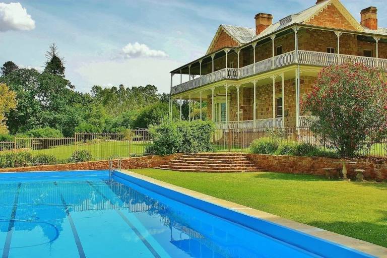 Bed and breakfast  Bungaree