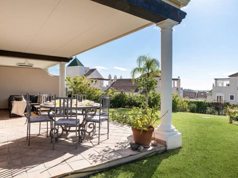 Fully equipped vacation home with patio, BBQ & pool | Sea view | Pets allowed — photo 5