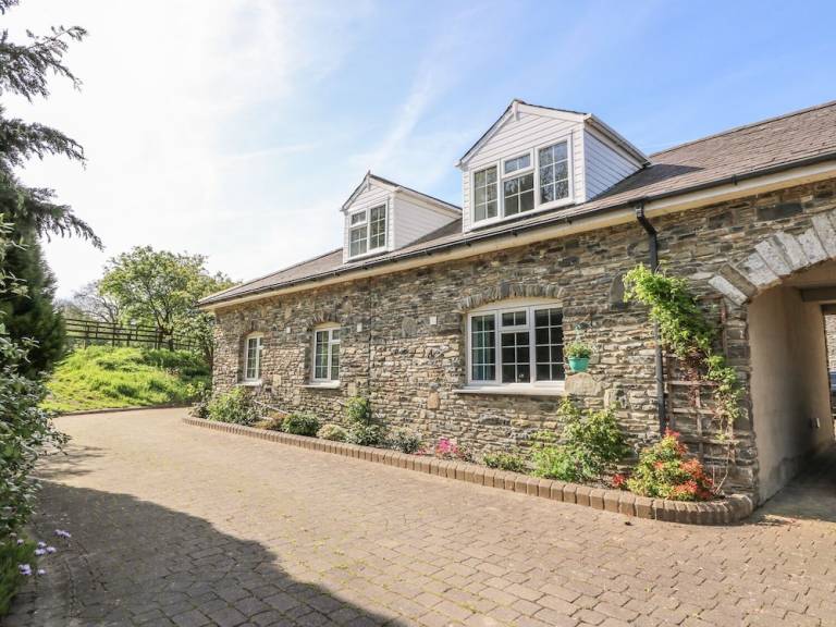Cottage Lampeter