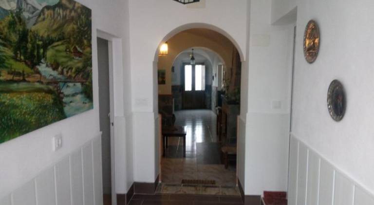 Vacation home with jacuzzi — photo 3