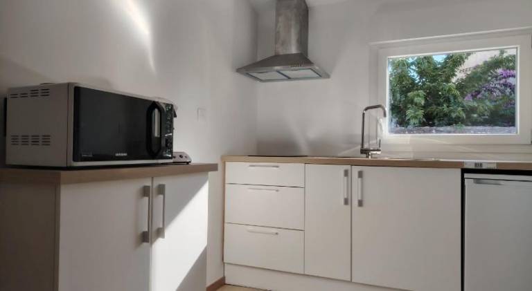 Holiday apartment with garden & terrace — photo 4