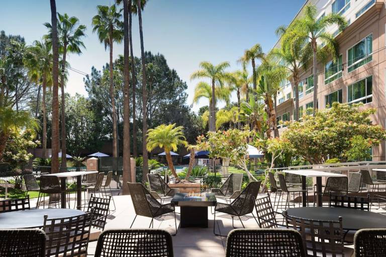 DoubleTree by Hilton San Diego Del Mar