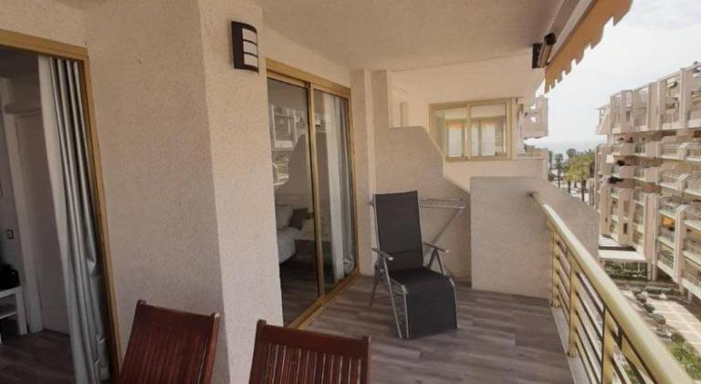 Holiday apartment with pool & patio — photo 5