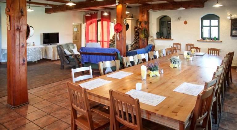 Family-oriented beautiful farm with grill, sauna & yard | Pets are welcome — photo 4