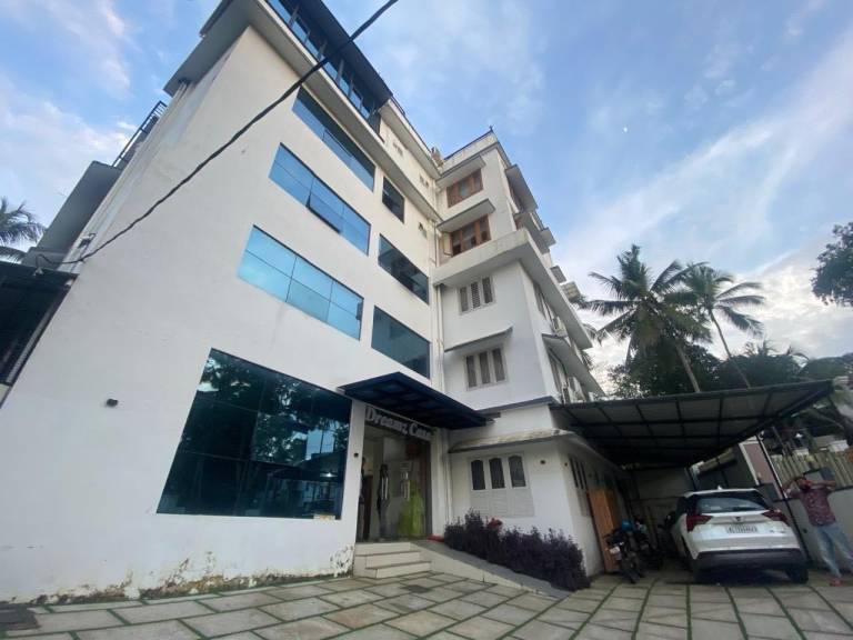 Townhouse Thondayad Calicut Formerly Dream Casa