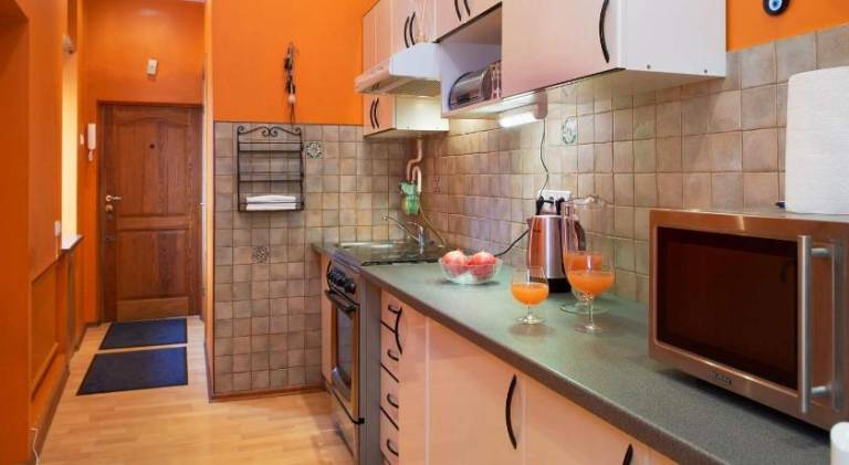 Apartment | Near St. Anne's Church — photo 4
