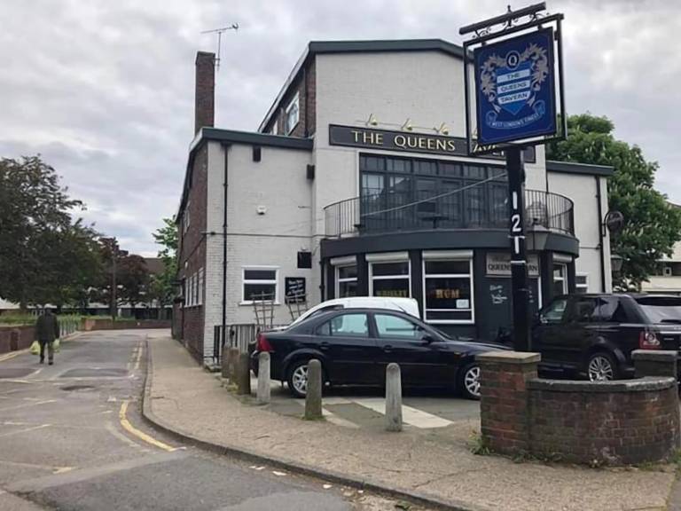 Hostel  Kensington