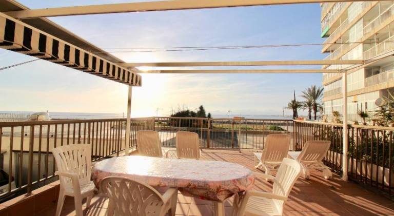 Beautiful apartment with patio | Beach nearby | Pet-friendly in Cambrils