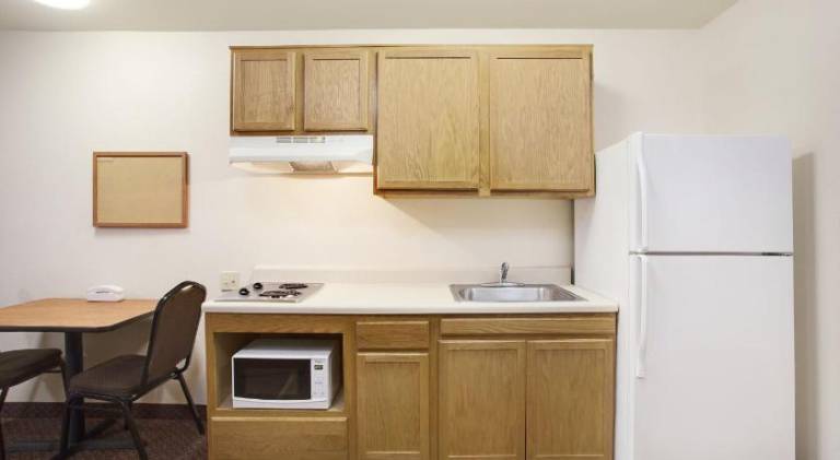 WoodSpring Suites Chesapeake-Norfolk South — photo 2