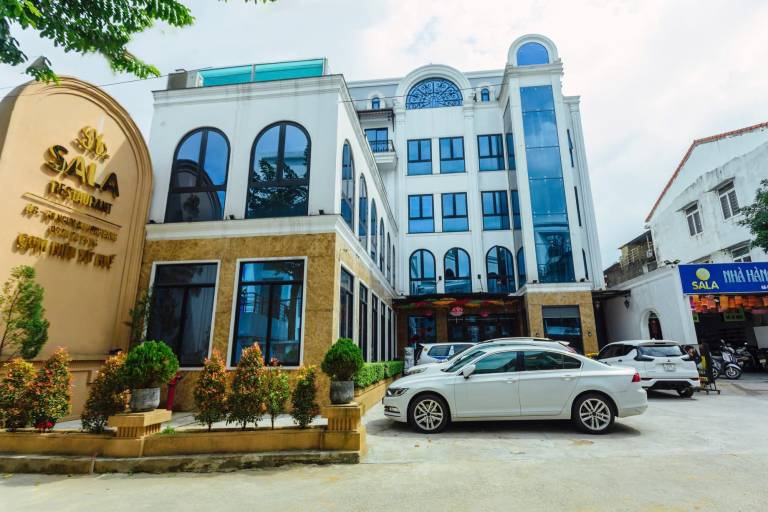 Sala Hotel in Hue
