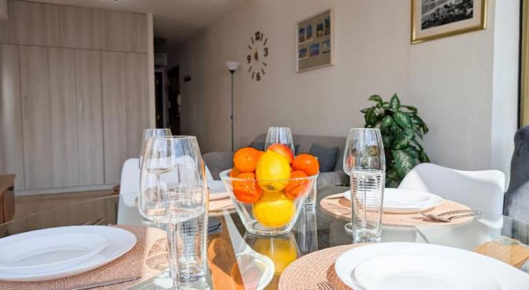 Holiday apartment with pool & patio — photo 4