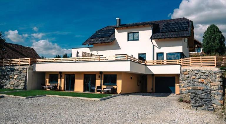 Apartment with patio & garden | Pets are welcome in Tamsweg