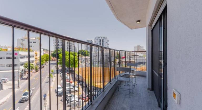 Wonderful holiday apartment with terrace | Near Neve Tzedek | Dogs allowed — photo 3