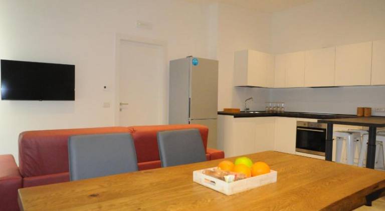Serviced apartment with yard — photo 5