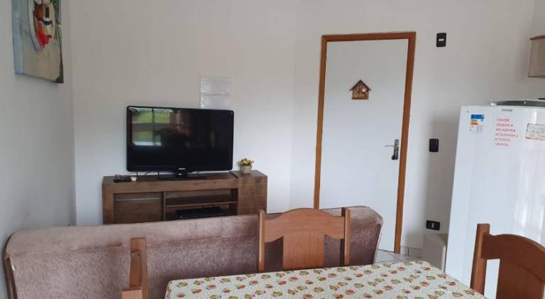 Apartment with 2 rooms for 6 persons — photo 2