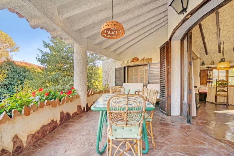 Family-friendly house with fast internet, terrace & private pool | Mountain view | Suitable for remote work | Dogs allowed — photo 2