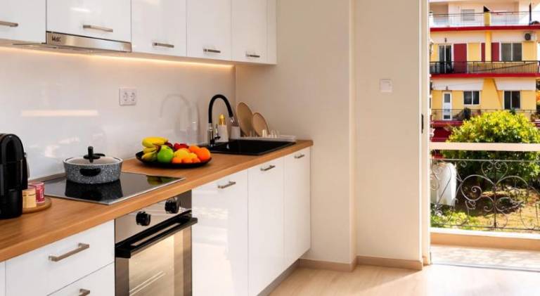 Apartment with terrace — photo 4