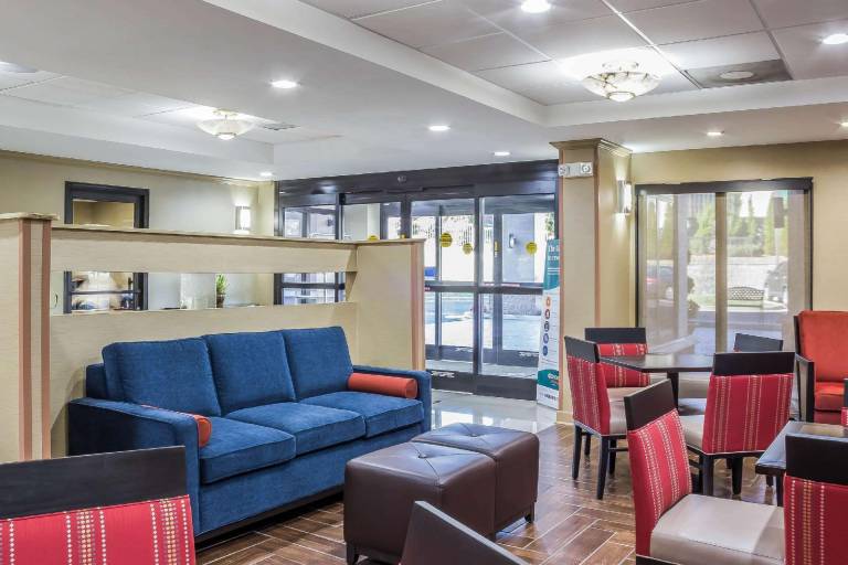 Comfort Inn Greensboro - Kernersville — photo 5