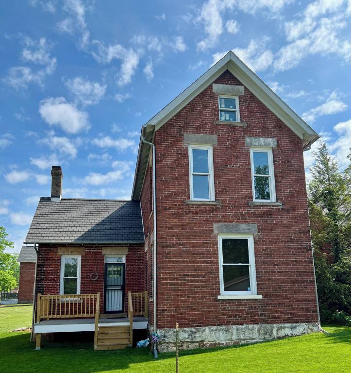 House  Mansfield