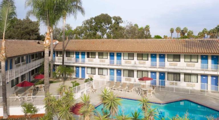 Motel 6 Camarillo, CA — photo 2
