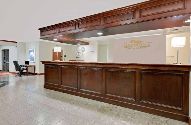 Baymont by Wyndham Keokuk — photo 3