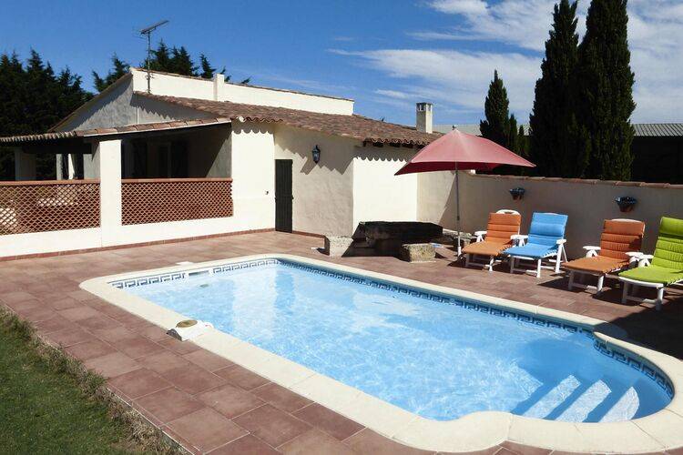 House with pool, patio & yard | Dogs allowed — photo 2