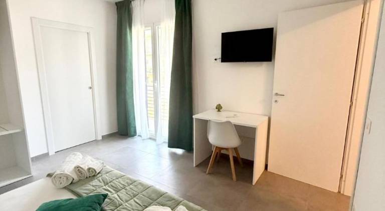 Novea Apartments - Comodi Appartamenti con Parcheggio & Wi-Fi vicino Taormina in Giardini Naxos