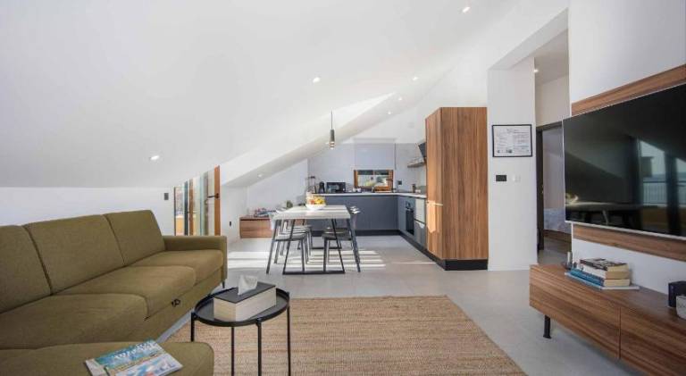 Oleander Urban Suites, high-speed internet, beach at 250, PET friendly — photo 2