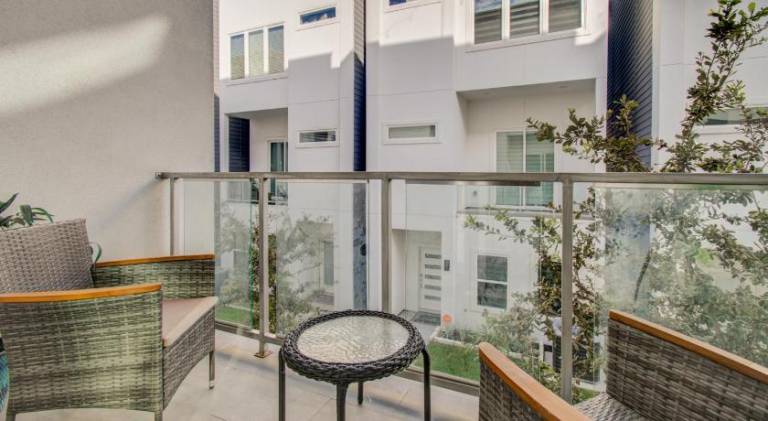 Holiday apartment with patio | Perfect for remote work — photo 3