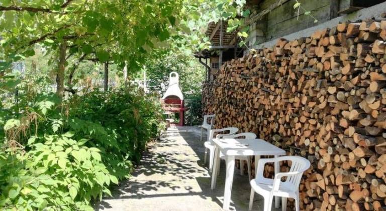 Rental apartment with 2 rooms for 5 persons in Tenno