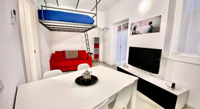 Apartment with 1 room for 4 persons — photo 2