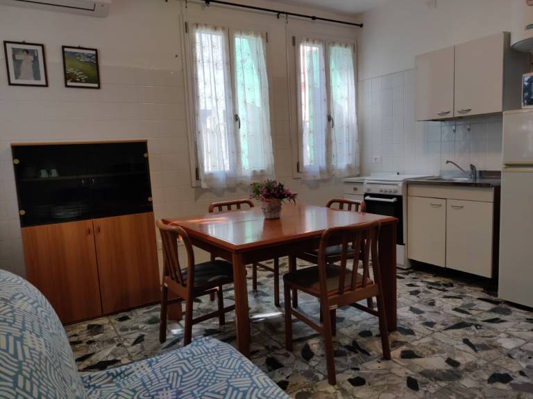 Rental apartment with 2 rooms for 6 persons — photo 5