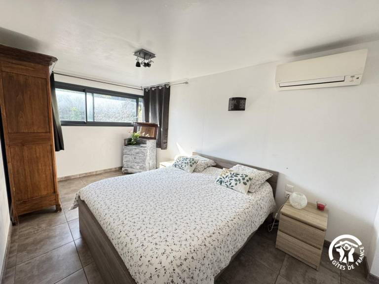 Fully equipped lovely gite with yard & patio | Next to the beach | Pets allowed — photo 3