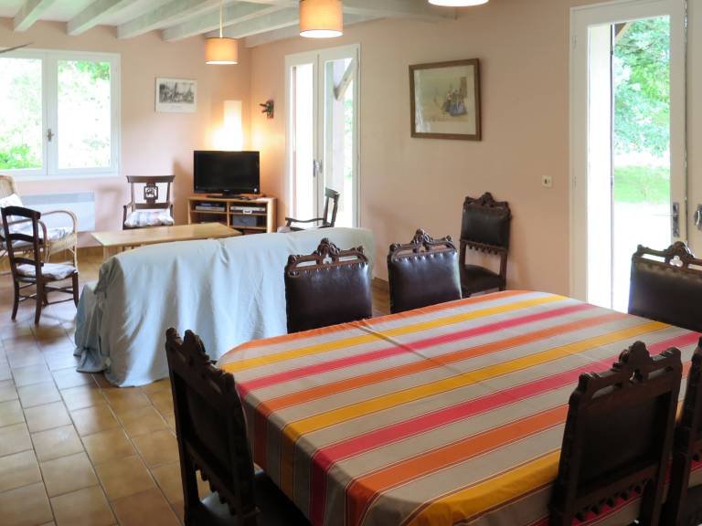 Fully equipped vacation home with patio, garden & BBQ | Dogs allowed — photo 3