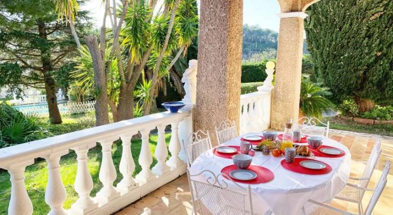 Villa with barbeque, garden & terrace | Good for workation — photo 4