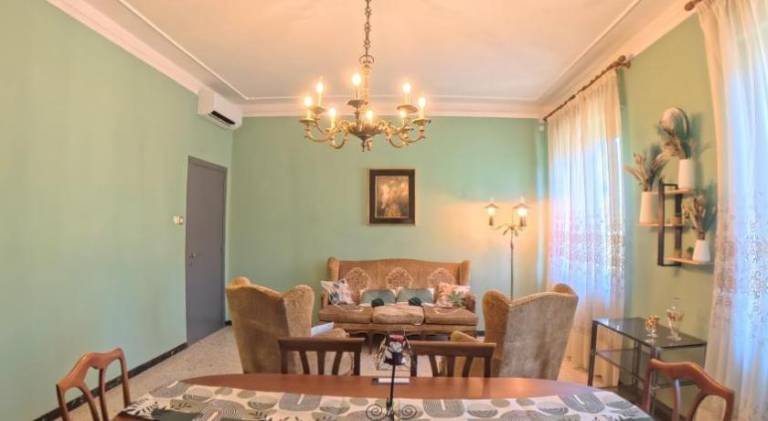 Rental apartment with 2 rooms for 8 persons in Foligno