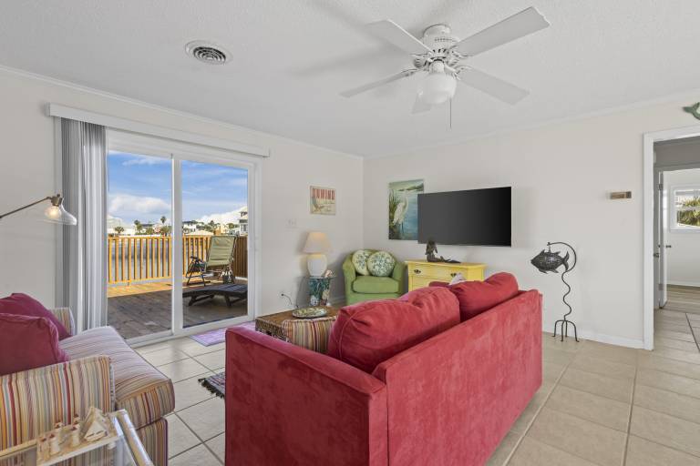 Unwind: Lagoon-front living with easy beach access! — photo 5