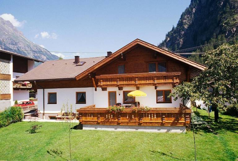 Holiday apartment with 2 rooms for 4 persons — photo 5